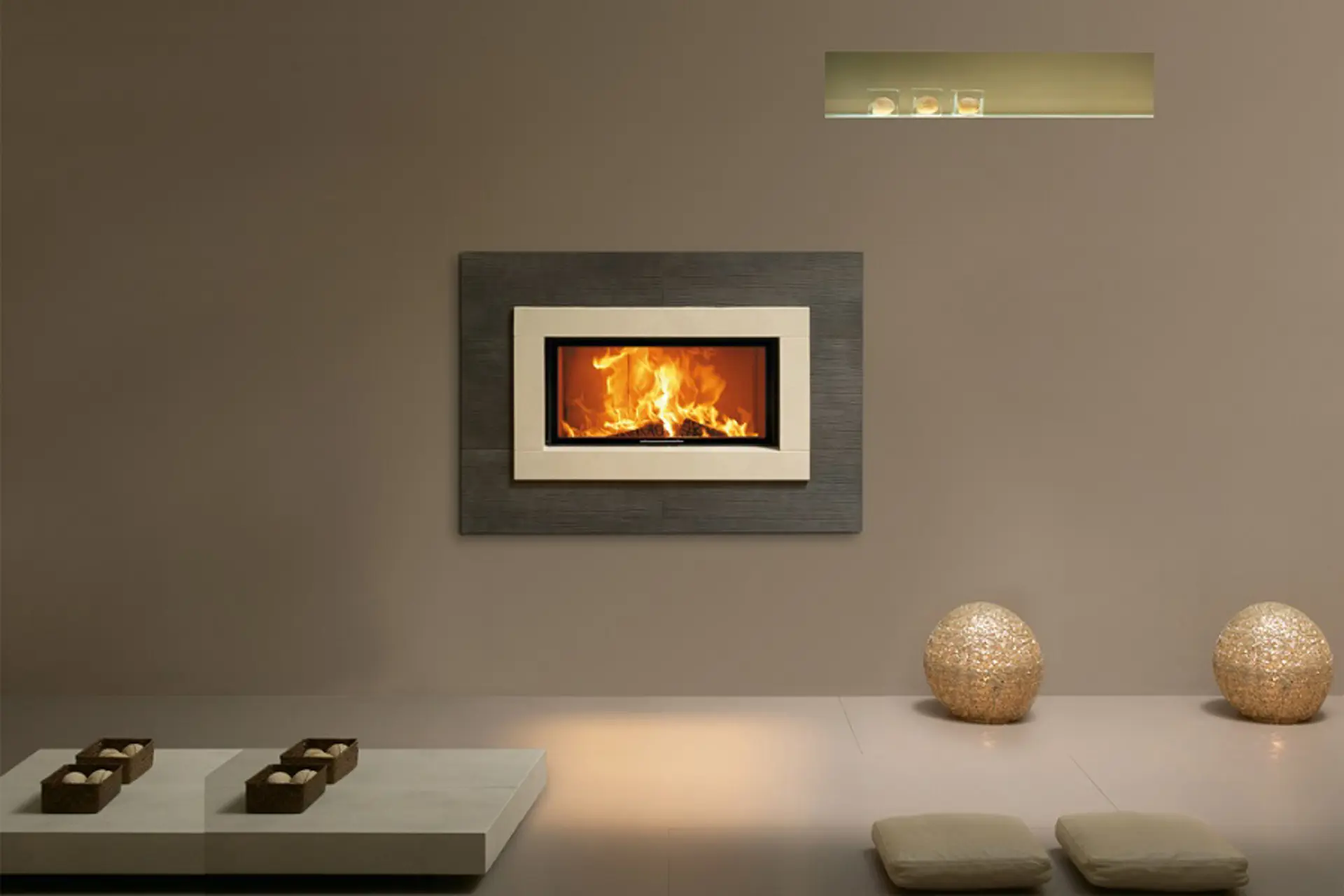 Spartherm_Linear_Front_H2O_88x44_inbouwhaard.jpg