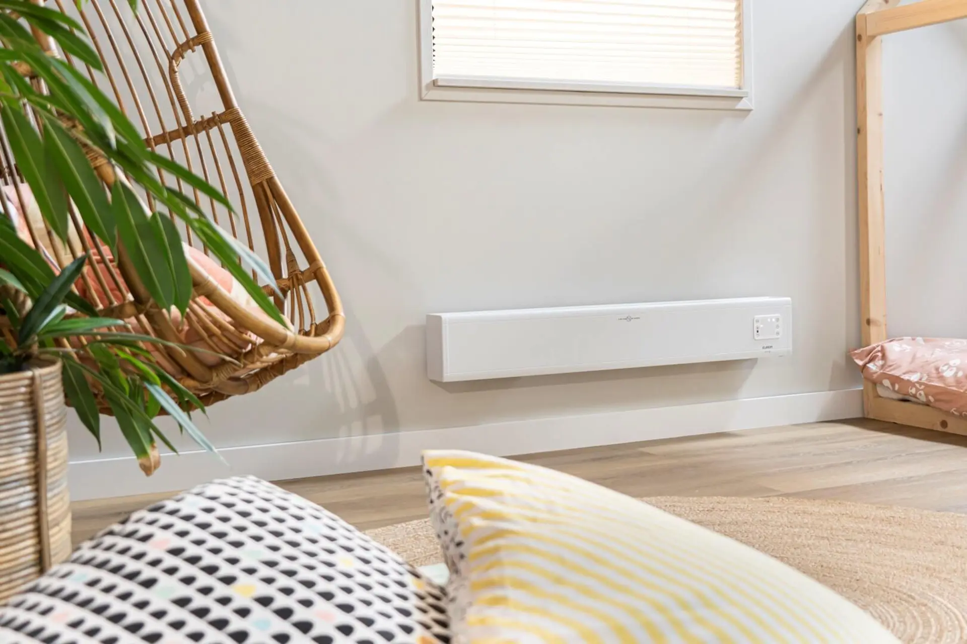 8713415361032-Alutherm-Baseboard-Heater-sfeer-2-Large.png