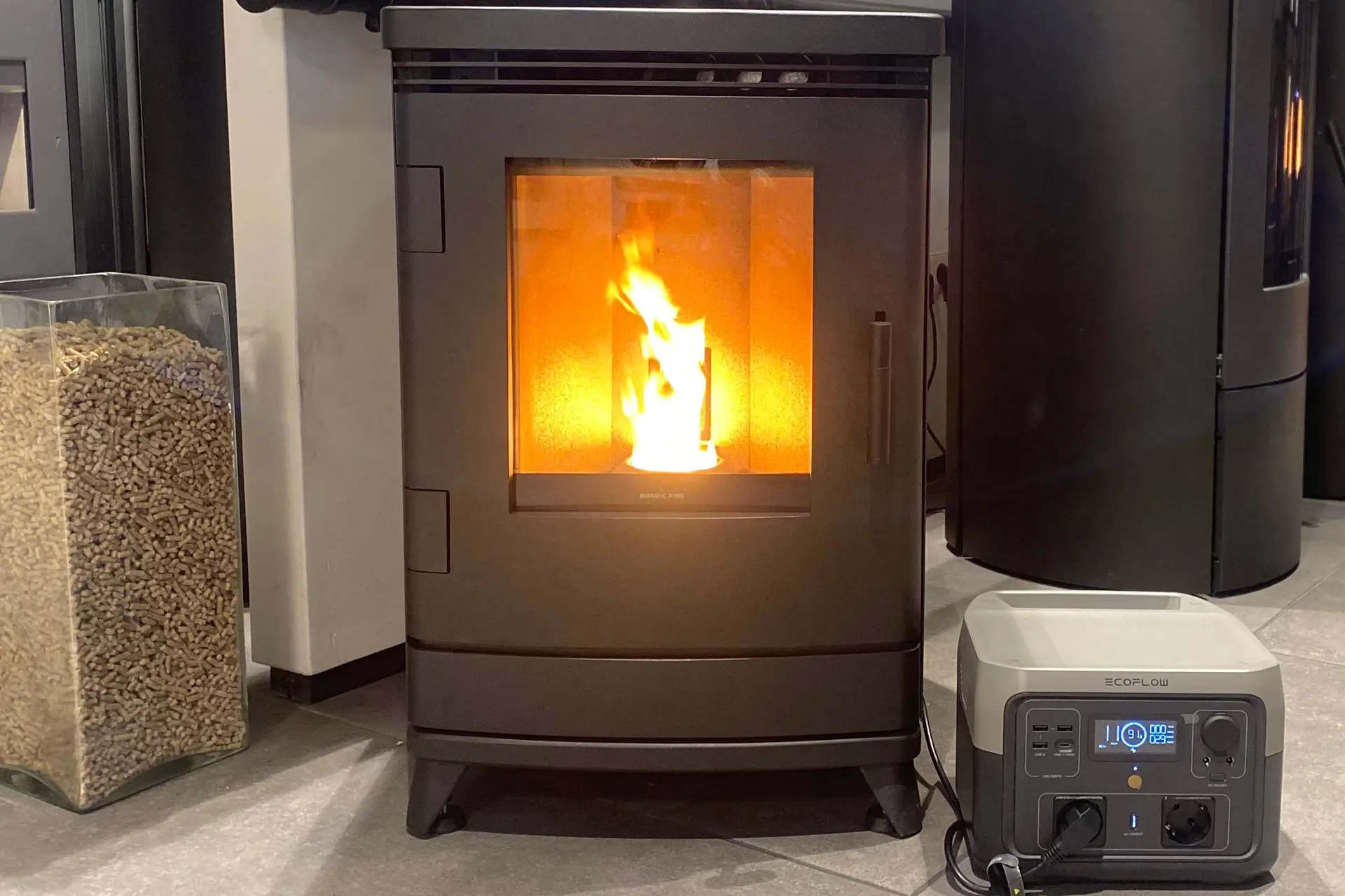 Acculader Pelletkachel