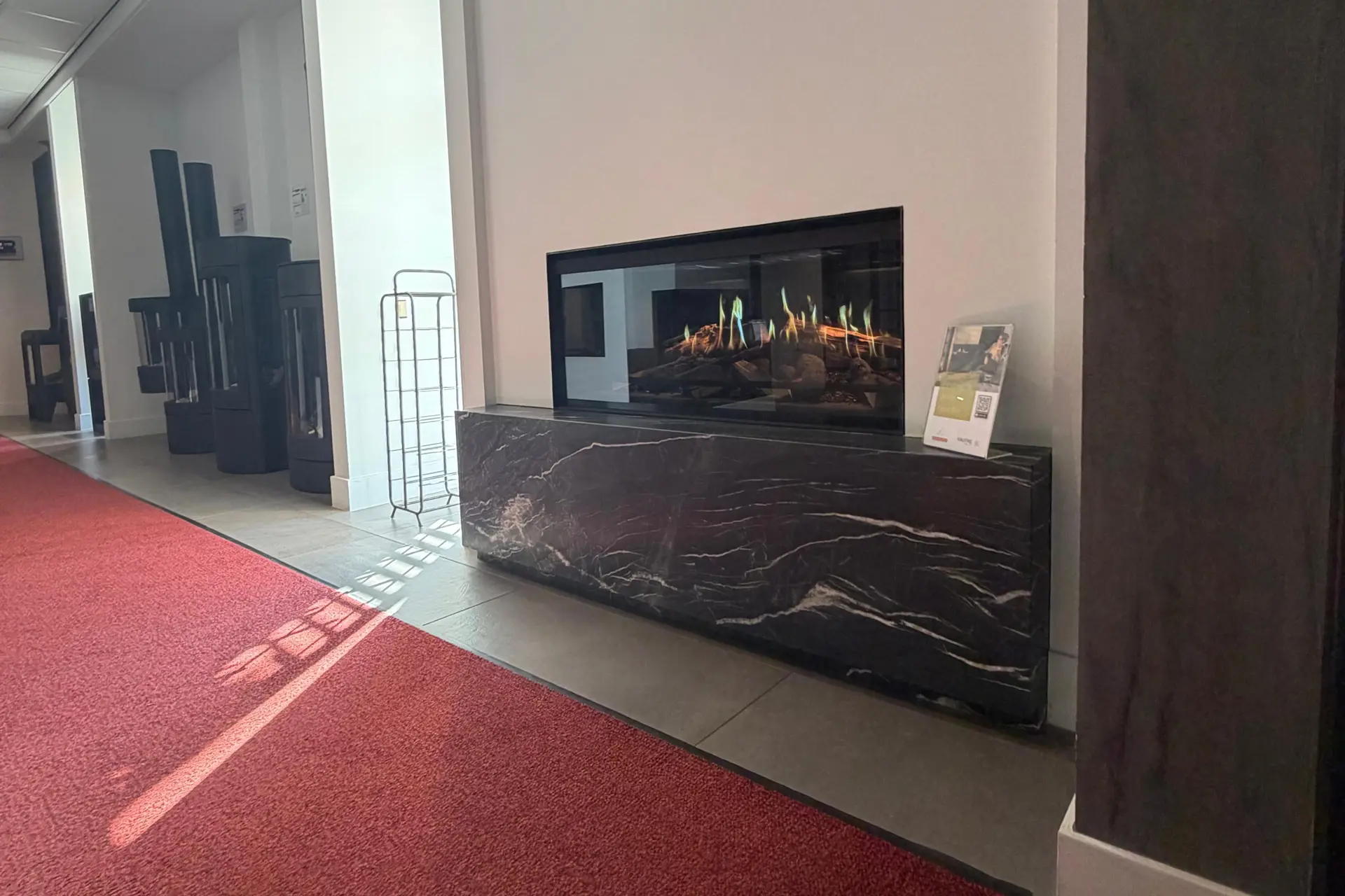 Kalfire E One 100F Show