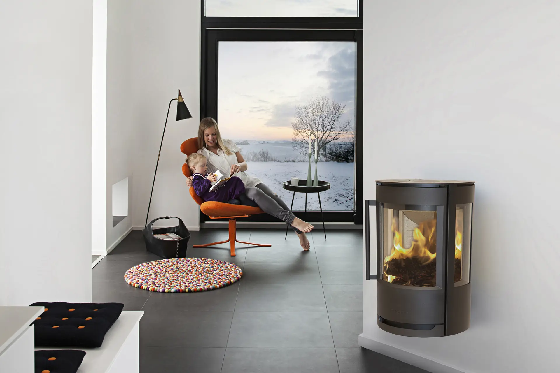 WIKING Luma 1_wall_mounted_210x180mm_300ppi.jpg