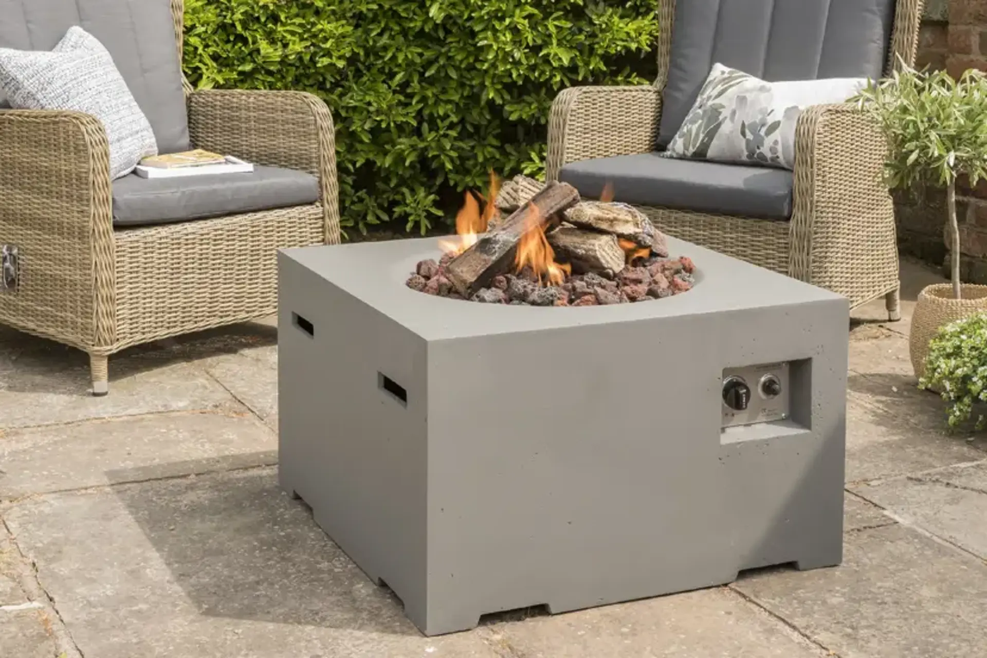 Happy Cocooning Table Vierkant Antraciet Show 1