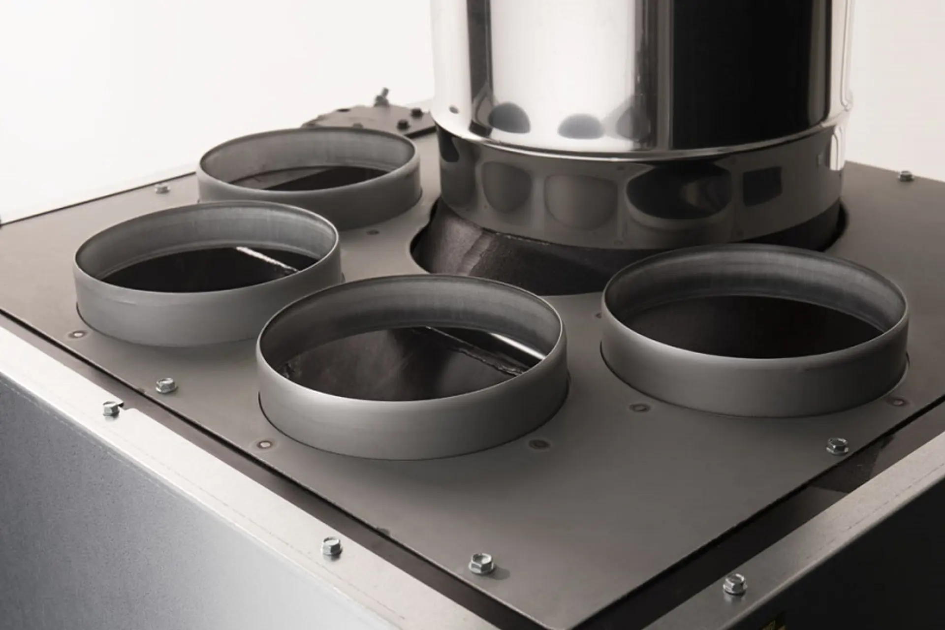 Spartherm_Premium_Triple_80x41x50_convectie_aansluiting.jpg